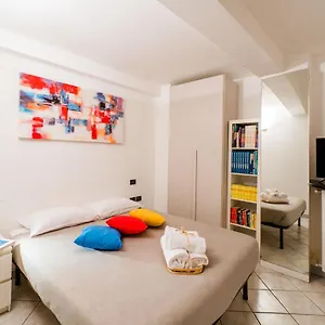 Feel - Minimal House - Centro , Bergame Italie